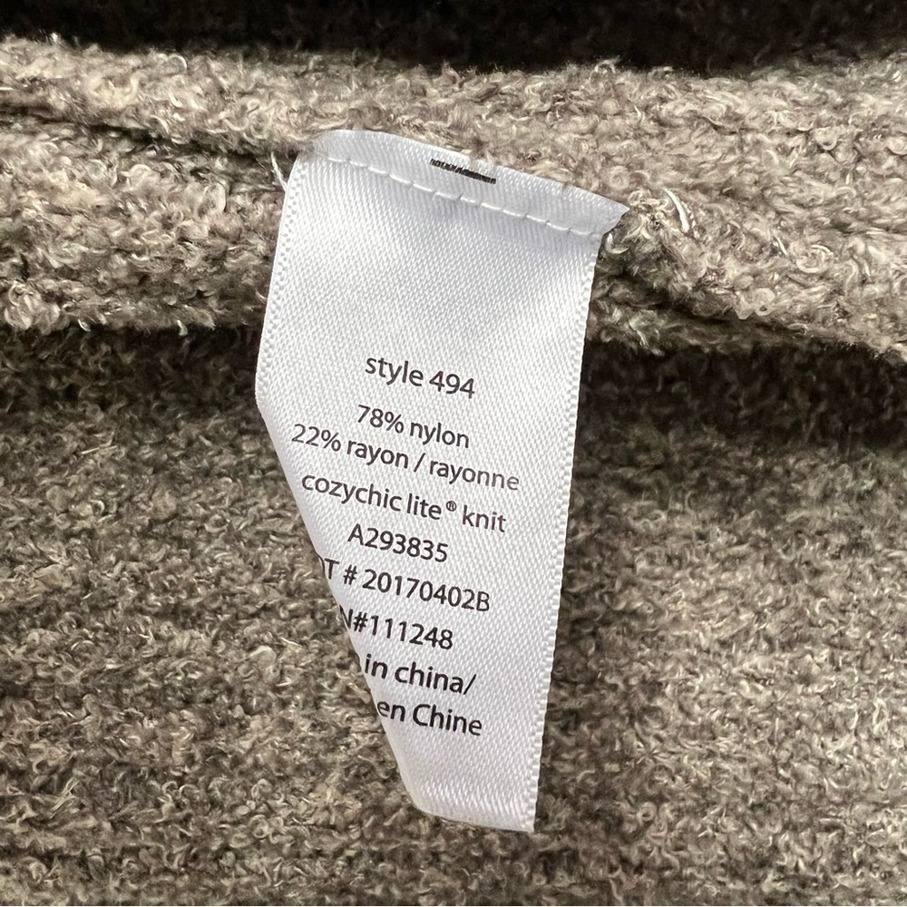 Barefoot Dreams Women's Tan Cardigan - Picture 8 of 8